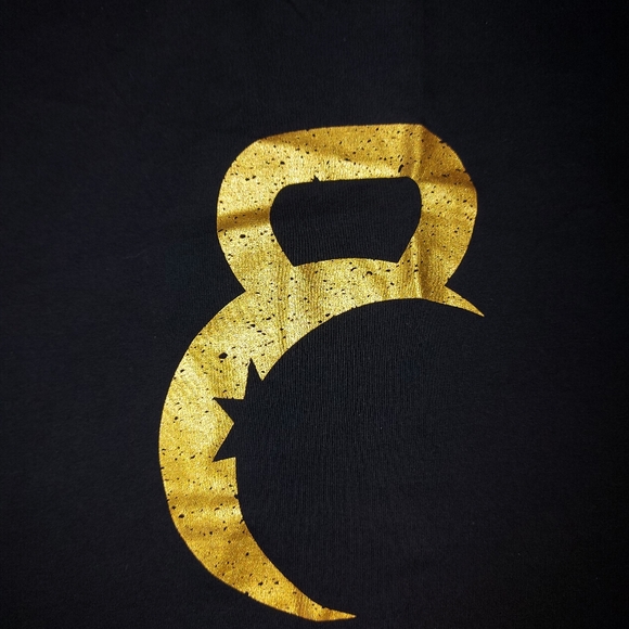 FINAL PRICE. ZYIA CLEAROUT!! Black Gold Kettle Moon Tank - Picture 3 of 5